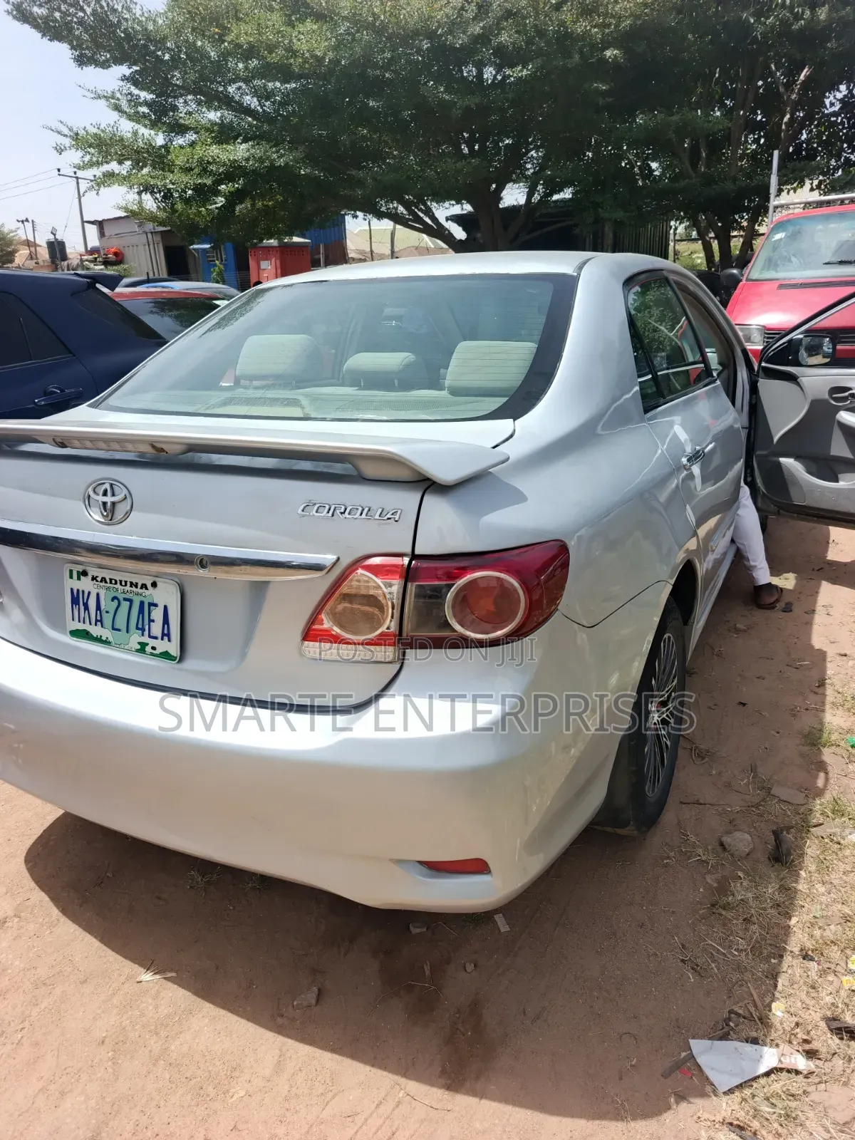 Toyota Corolla 2010 Silver