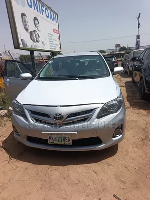 Toyota Corolla 2010 Silver