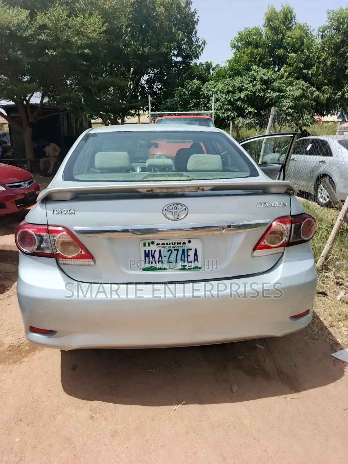 Toyota Corolla 2010 Silver