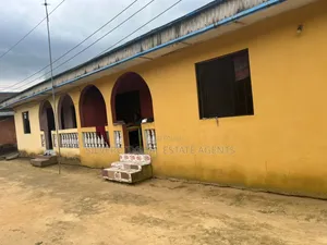 2bdrm Bungalow in Mini Estate, Oyigbo for sale