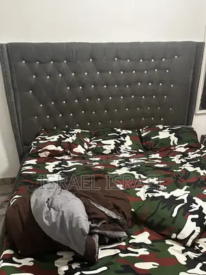 6 by 6 Bedframe