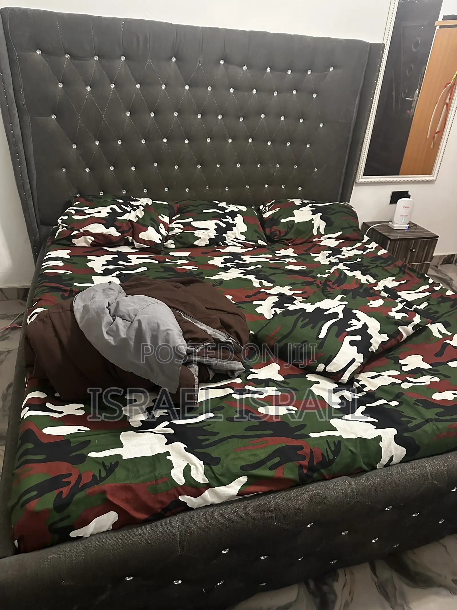 6 by 6 Bedframe