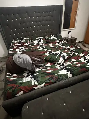 6 by 6 Bedframe