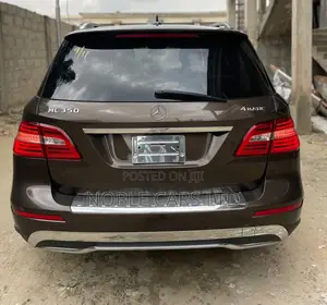 Mercedes-Benz M Class 2013 Brown