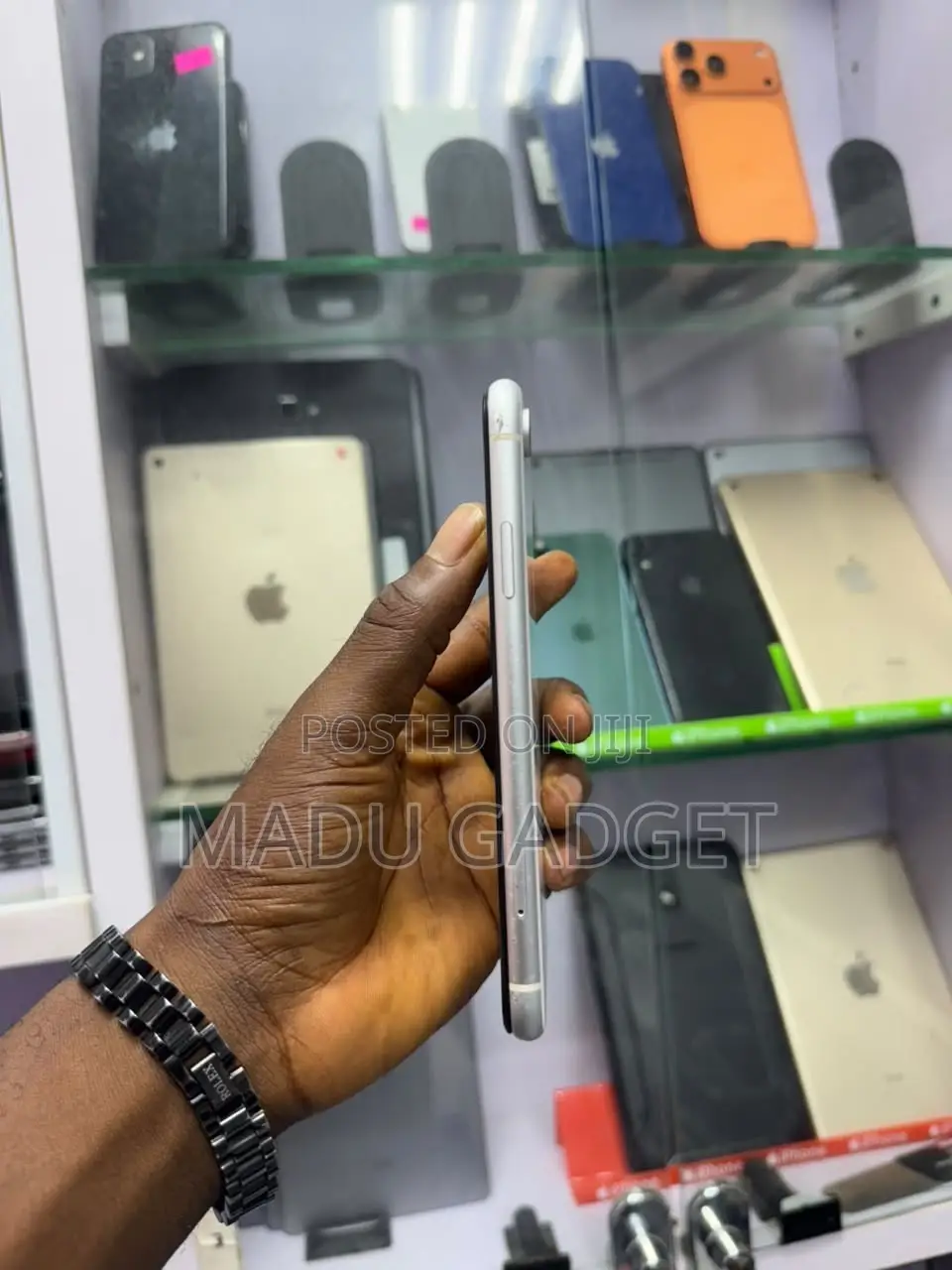 Apple iPhone XR 64 GB White