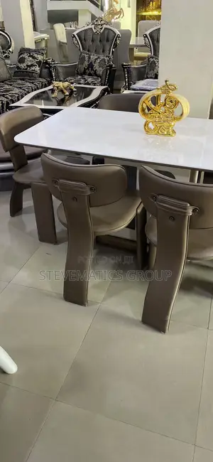 Six Seaters Classic Marble Dining Table