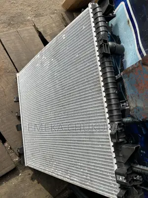Radiator Ford Edge 2015 2016 2017 V6