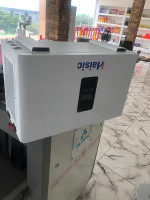 1.5kVA Solar Power System With Built-in 4kWh Lithium Battery