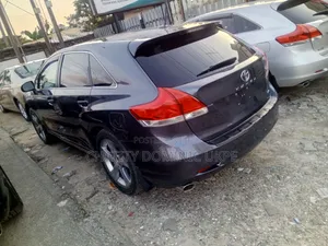 Toyota Venza 2011 Gray