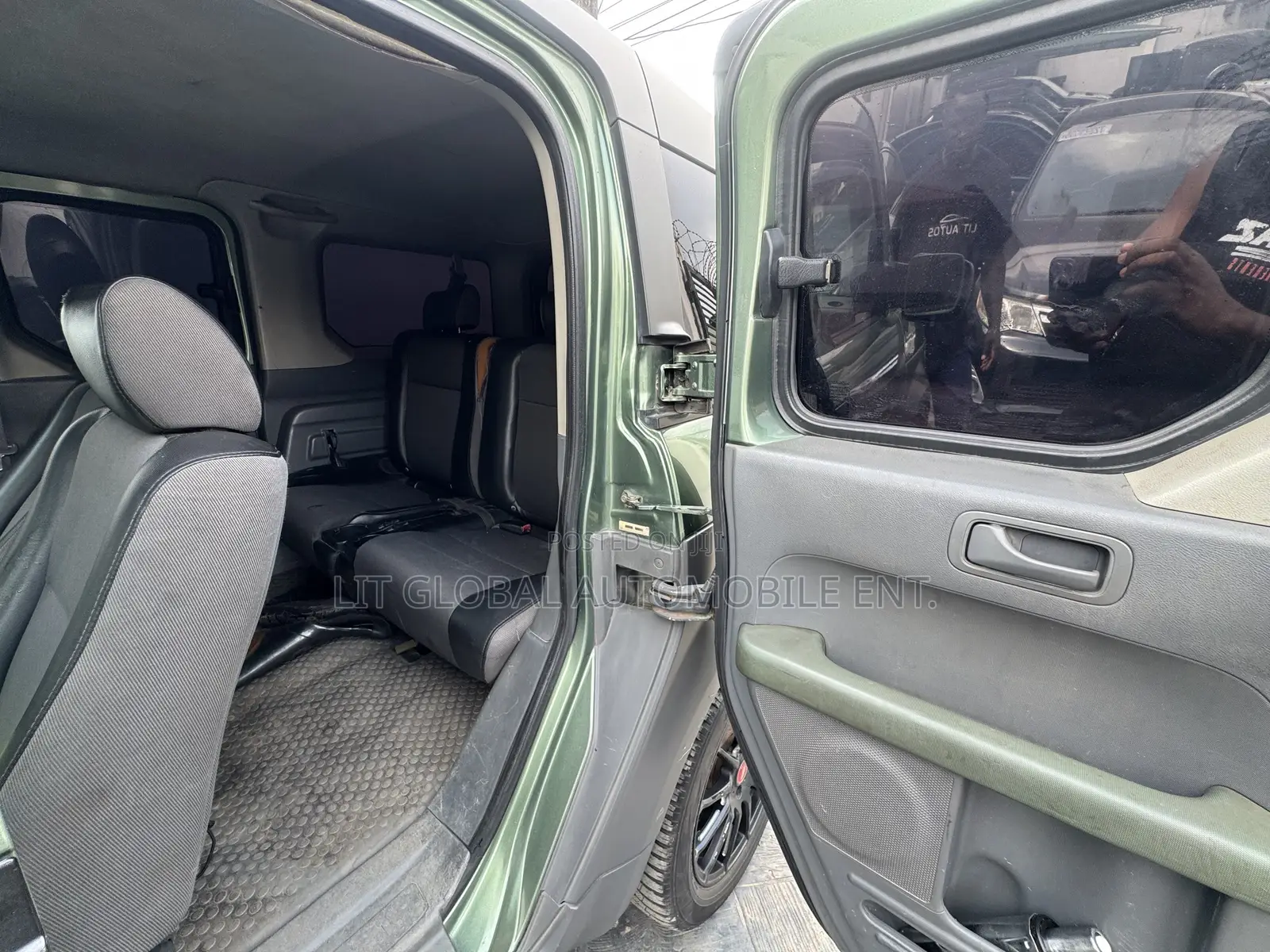 Honda Element LX Automatic 2005 Green