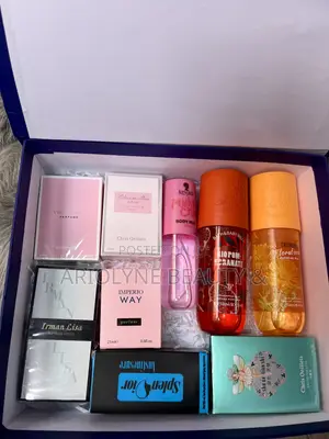 Female Perfume Gift Box With Body Mists – 9 Pieces