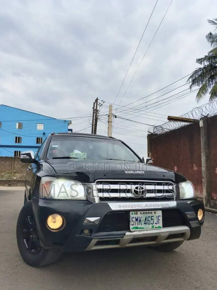 Toyota Highlander 2004 Black