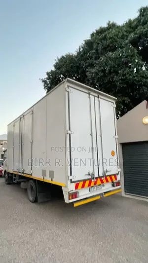 20-Ton Truck for Wholesale Cargo