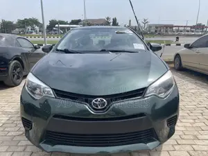 Toyota Corolla LE Eco 4dr Sedan (1.8L 4cyl CVT) 2015 Green