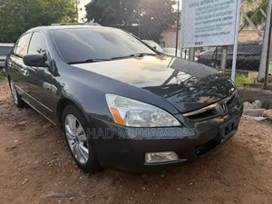 Honda Accord 2006 Gray
