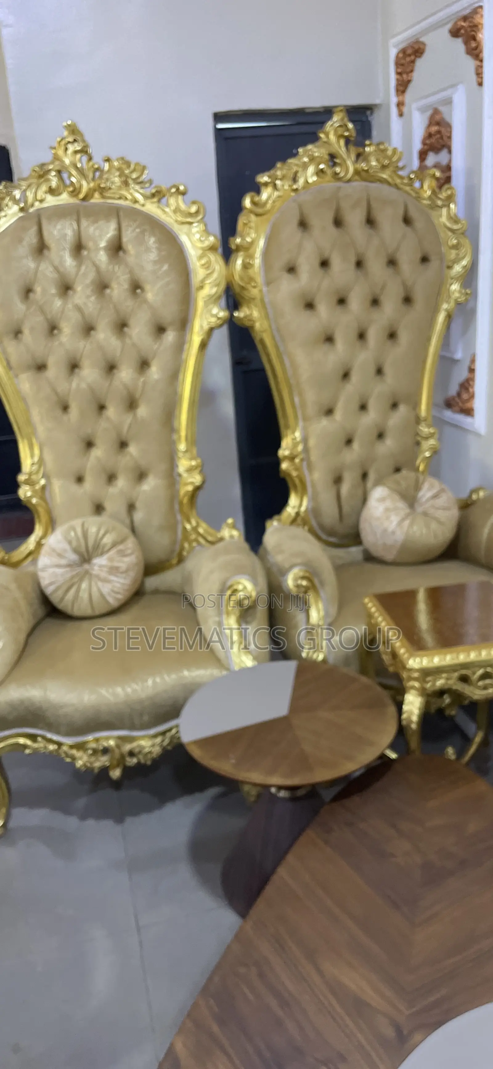 HRH Golden Antique Chair