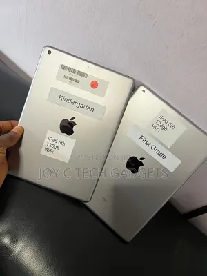 Apple iPad 9.7 128 GB Silver