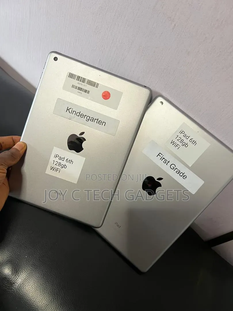 Apple iPad 9.7 128 GB Silver