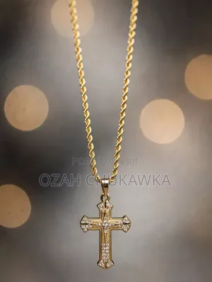 A Stainless Gold Cross Chain