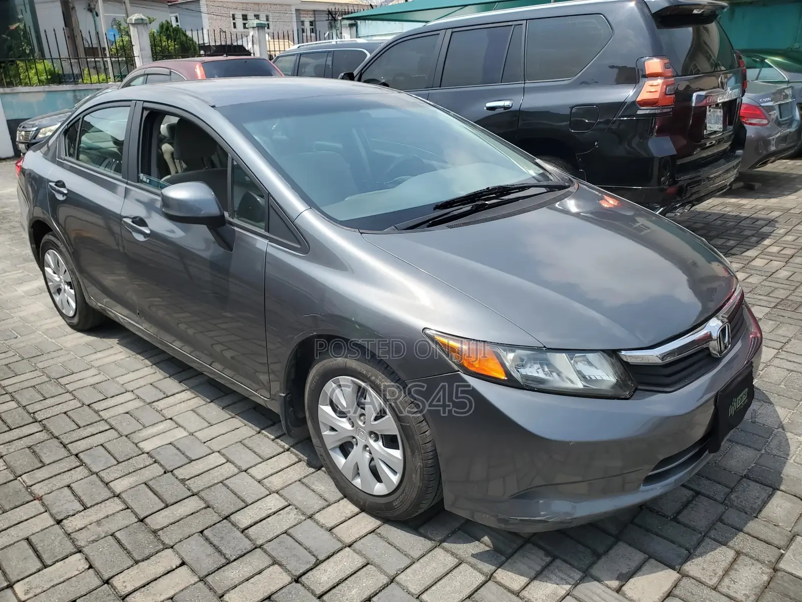 Honda Civic 2012 Gray