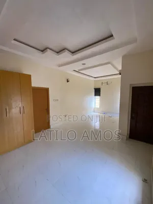 4bdrm Duplex in Ikota Gra for rent