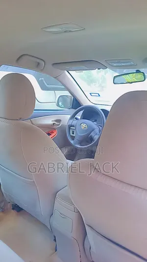 Toyota Corolla 2008 Gold
