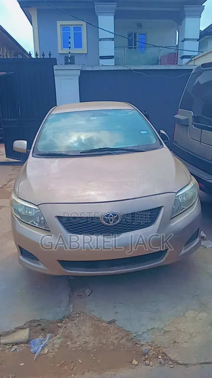 Toyota Corolla 2008 Gold