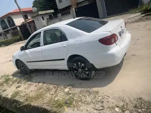 Toyota Corolla 2006 White