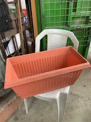 Plastic Rectangular Planter Box