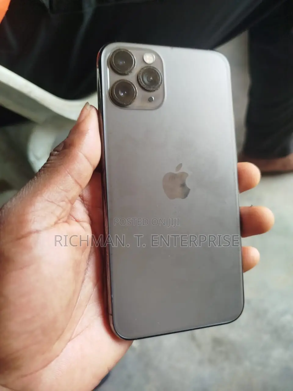 Apple iPhone 11 Pro 64 GB Gray
