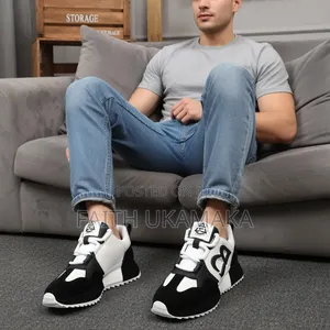 High Quality Sport Sneakers