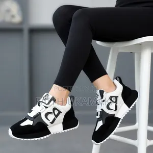 High Quality Sport Sneakers