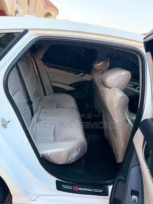 Honda Accord 2018 White