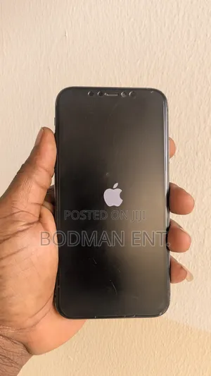 Apple iPhone 11 64 GB Black