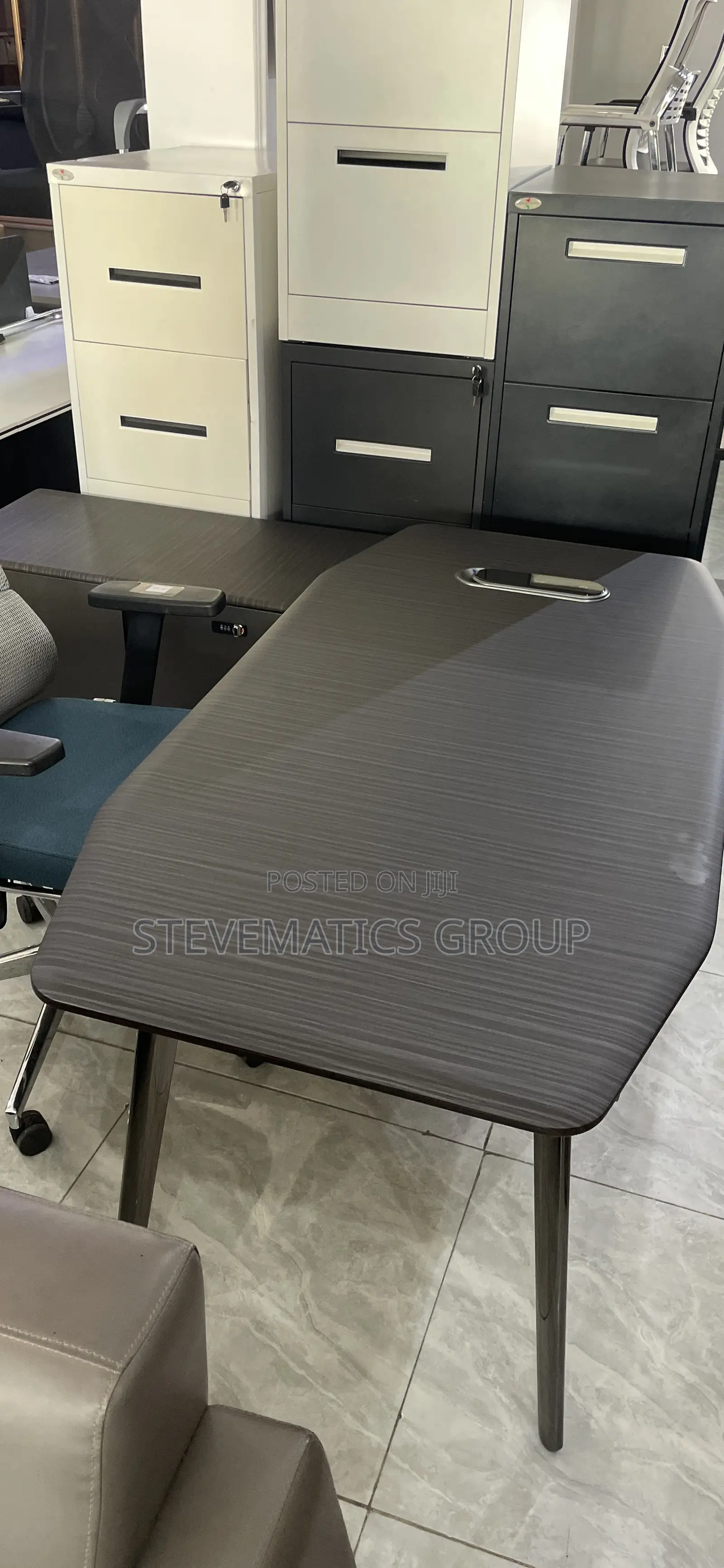 Executive Classice Office Table