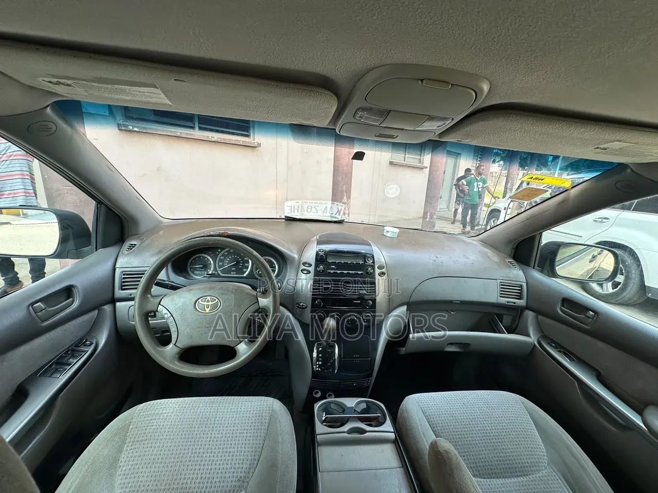 Toyota Sienna 2008 Silver
