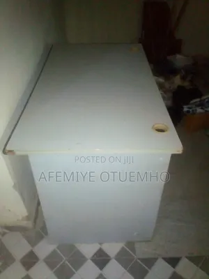 Reading Table