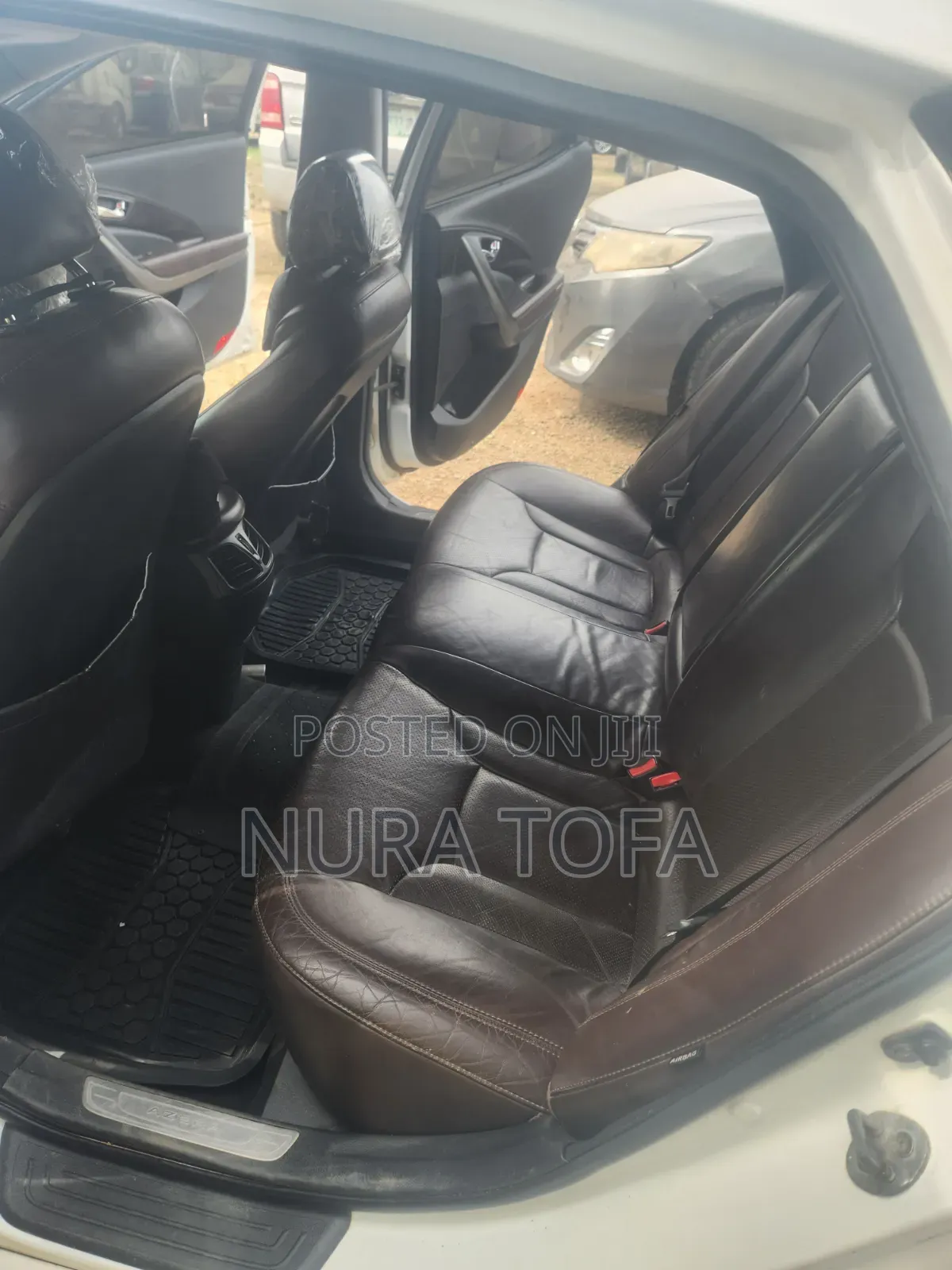 Hyundai Azera Base 2012 White