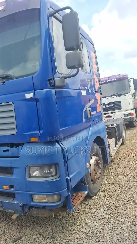 Man Tga 18.460 Automatic Blue