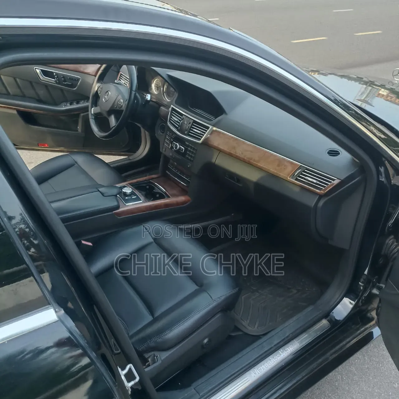 Mercedes-Benz E350 2012 Black