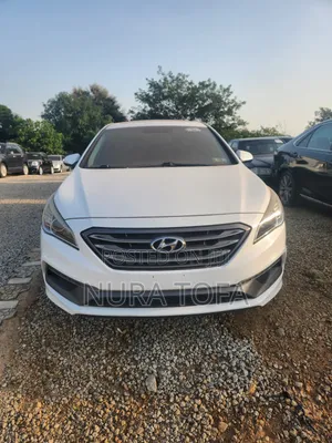 Hyundai Sonata Sport 4dr Sedan (2.4L 4cyl 6A) 2015 White