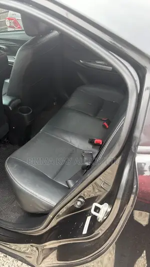 Toyota Yaris 2015 Black