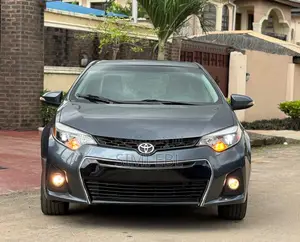 Toyota Corolla 2014 Blue
