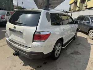 Toyota Highlander 2012 White
