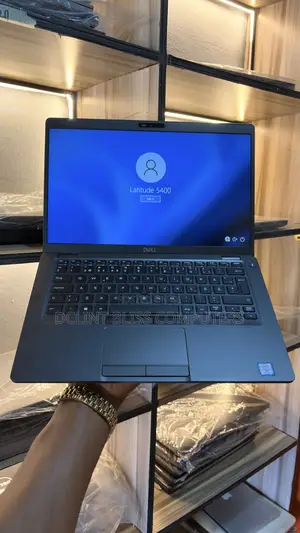 Laptop Dell Latitude 5400 16GB Intel Core i7 SSD 256GB