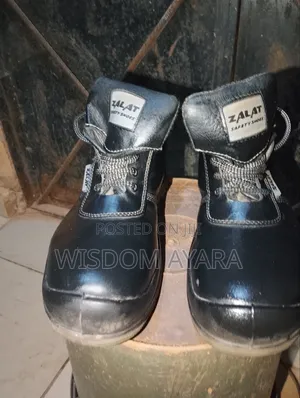 Zalat Safety Shoes, Comfortable and Easy Wear
