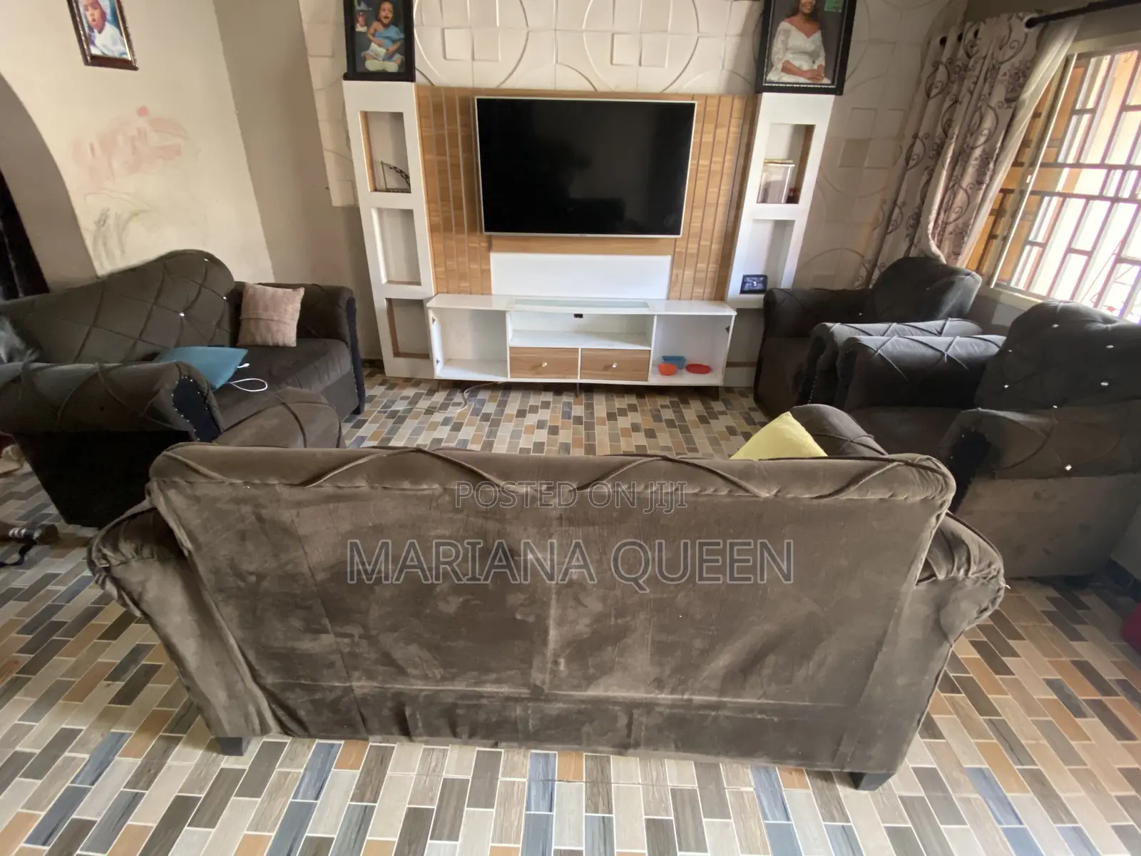 Full Chairs Set