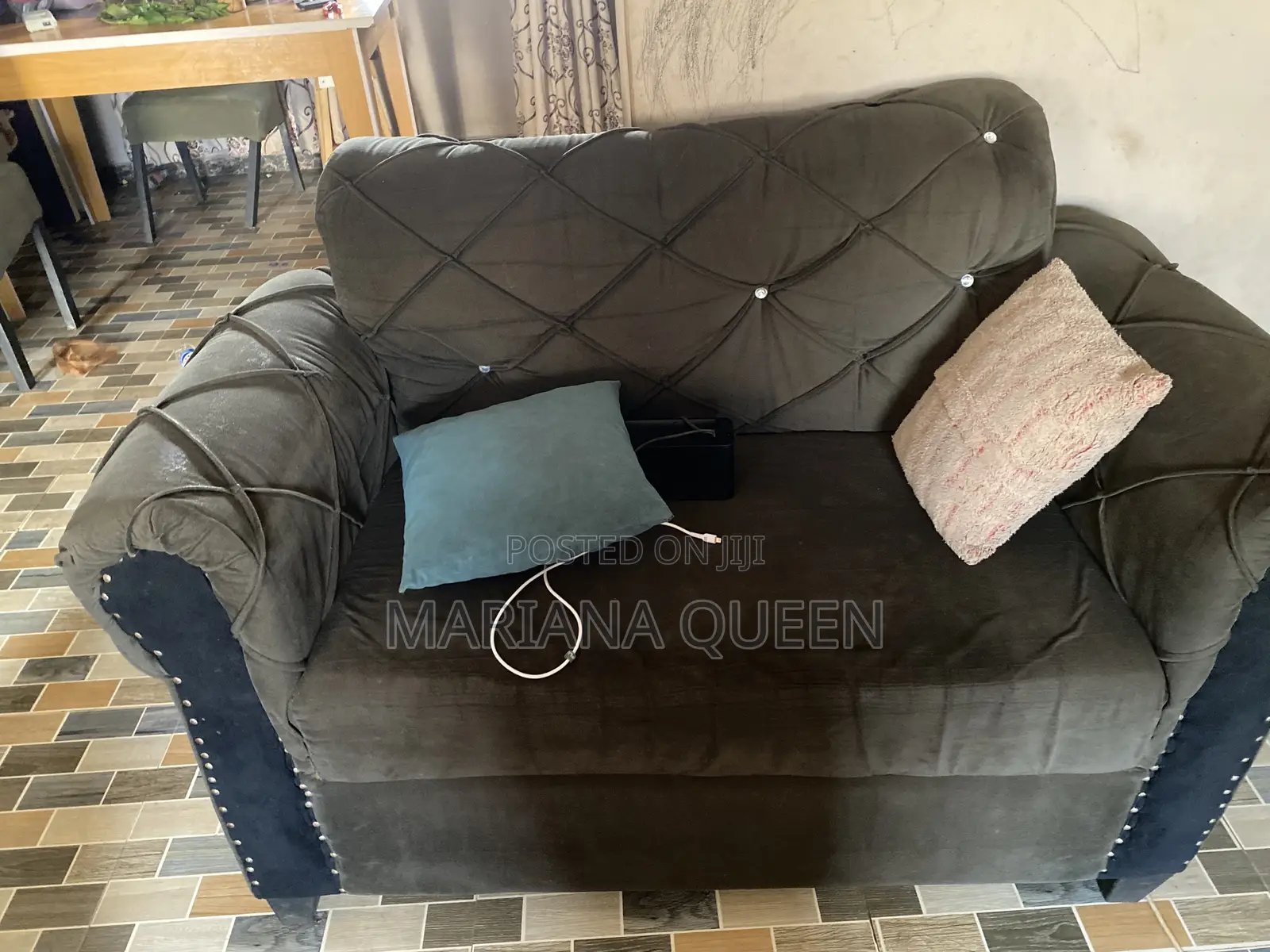 Full Chairs Set