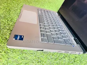 Laptop Dell Latitude 5330 16GB Intel Core i7 SSD 512GB