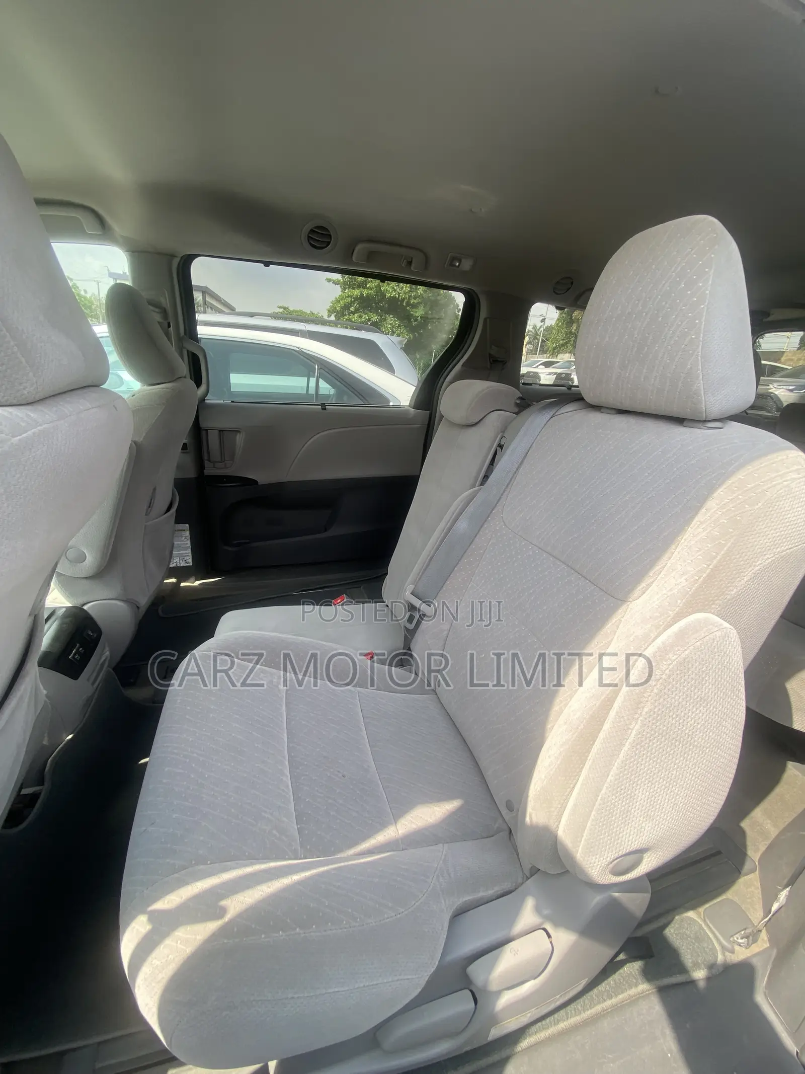Toyota Sienna 2018 Gray